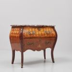 1128 8327 CHEST OF DRAWERS